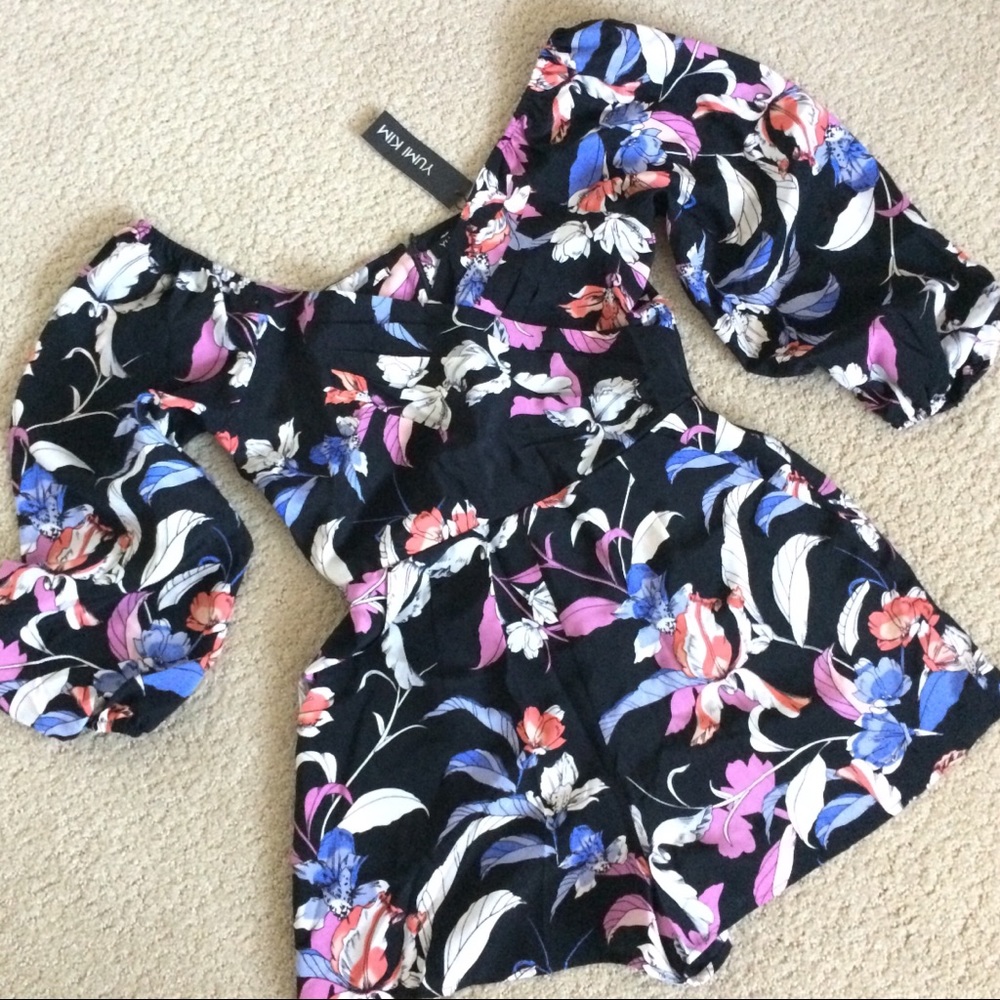 Yumi Kim Lady Luck floral romper with pockets - Picture 8 of 8